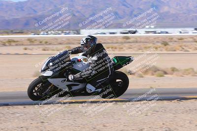 media/Dec-10-2023-SoCal Trackdays (Sun) [[0ce70f5433]]/Turn 9 Inside Set 1 (1115am)/